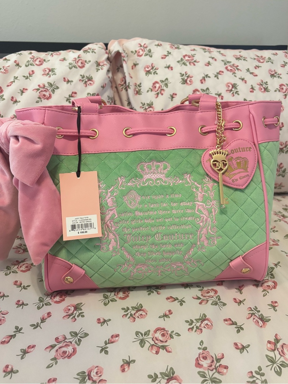 New juicy tale tote retro green